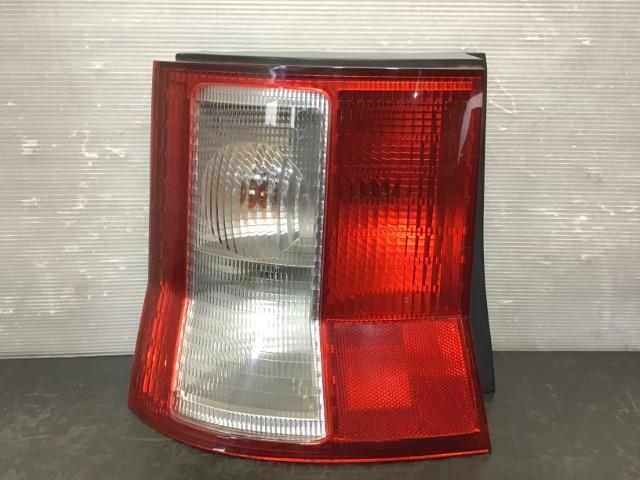 【TS】モビリオ LA-GB1 左テールランプ P2399 33551-SCC-003拍卖