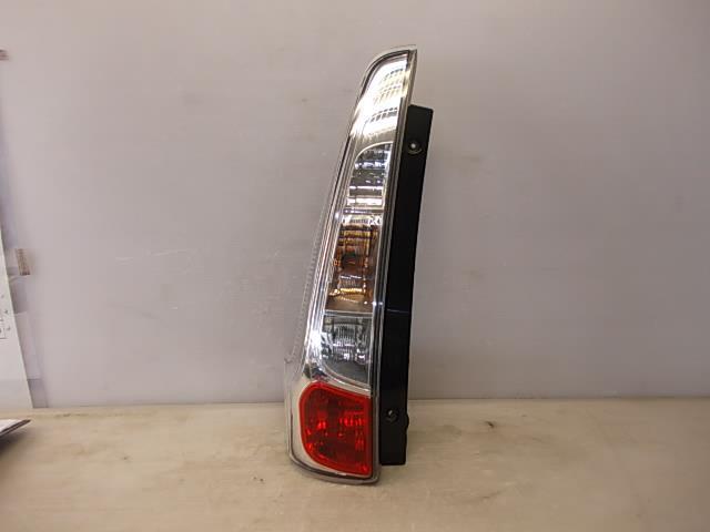 【TS】デイズ DBA-B21W 左テールランプ 1146-391 26555-6A02B拍卖