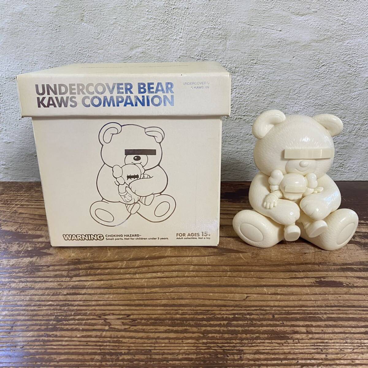 【希少 2009AW アンダーカバー × カウズ UNDERCOVER × KAWS ベアーコンパニオン BEAR COMPANION 白 フィギュア Figure MEDICOM TOY】拍卖
