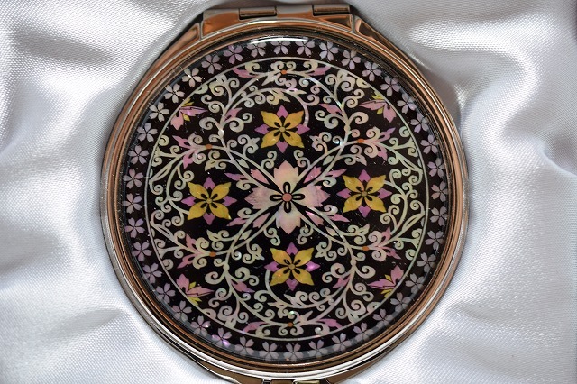 ◆◆韓国 伝統工芸◆螺鈿細工 コンパクトミラー◆唐草2◆送料無料!◆◆拍卖
