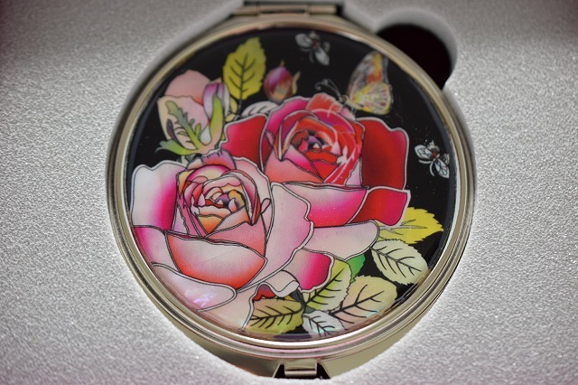 ◆◆韓国 伝統工芸◆螺鈿細工 コンパクトミラー◆薔薇2◆送料無料!◆◆拍卖
