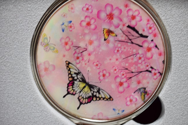 ◆◆韓国 伝統工芸◆螺鈿細工 コンパクトミラー◆桜とアゲハ◆送料無料!◆◆拍卖