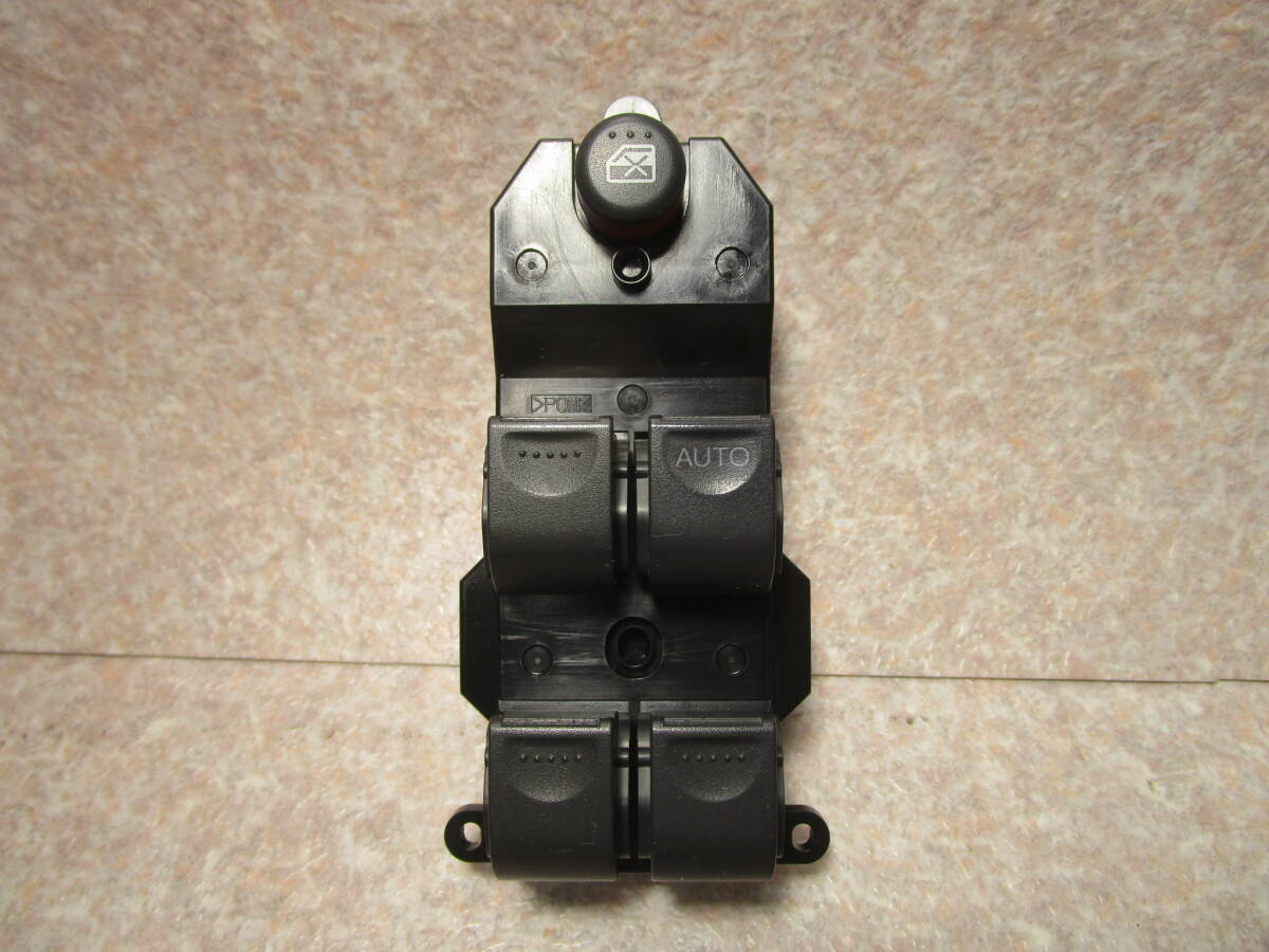 ライフ JB5 パワーウィンドウスイッチ 運転席 #1588拍卖