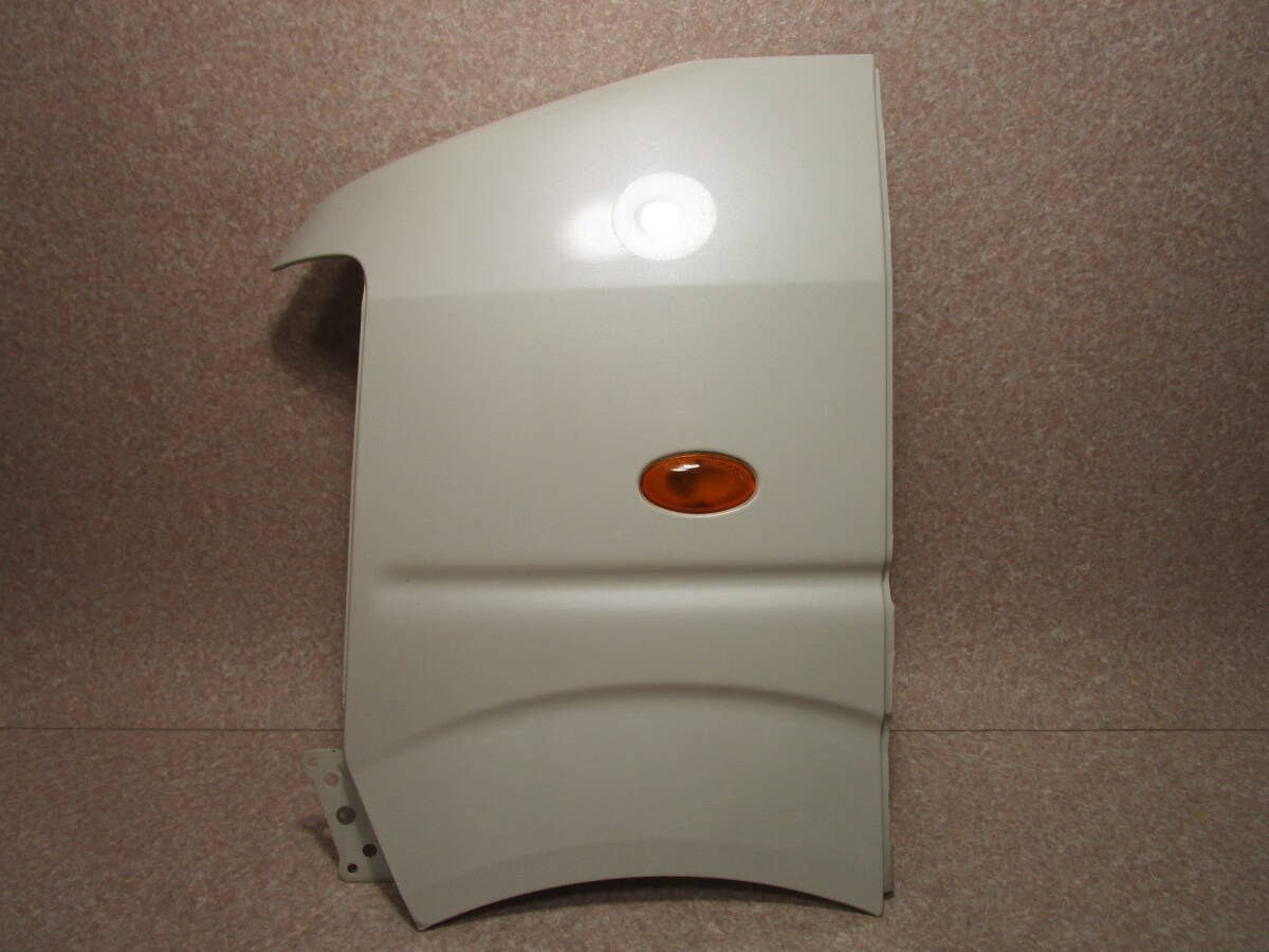 エブリィワゴン DA64W フロント フェンダーパネル 左 Z7T パールホワイト拍卖