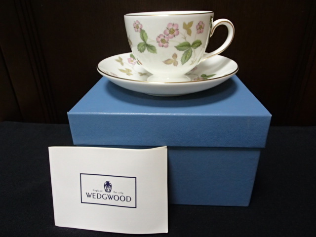 ⑨ウエッジウッド・ワイルドストロベリー・コーヒーC&S・共箱拍卖