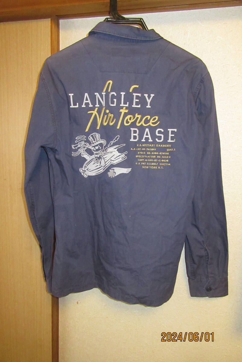 送料無料 AVIREX アヴィレックス 長袖 シャツ 刺繍拍卖