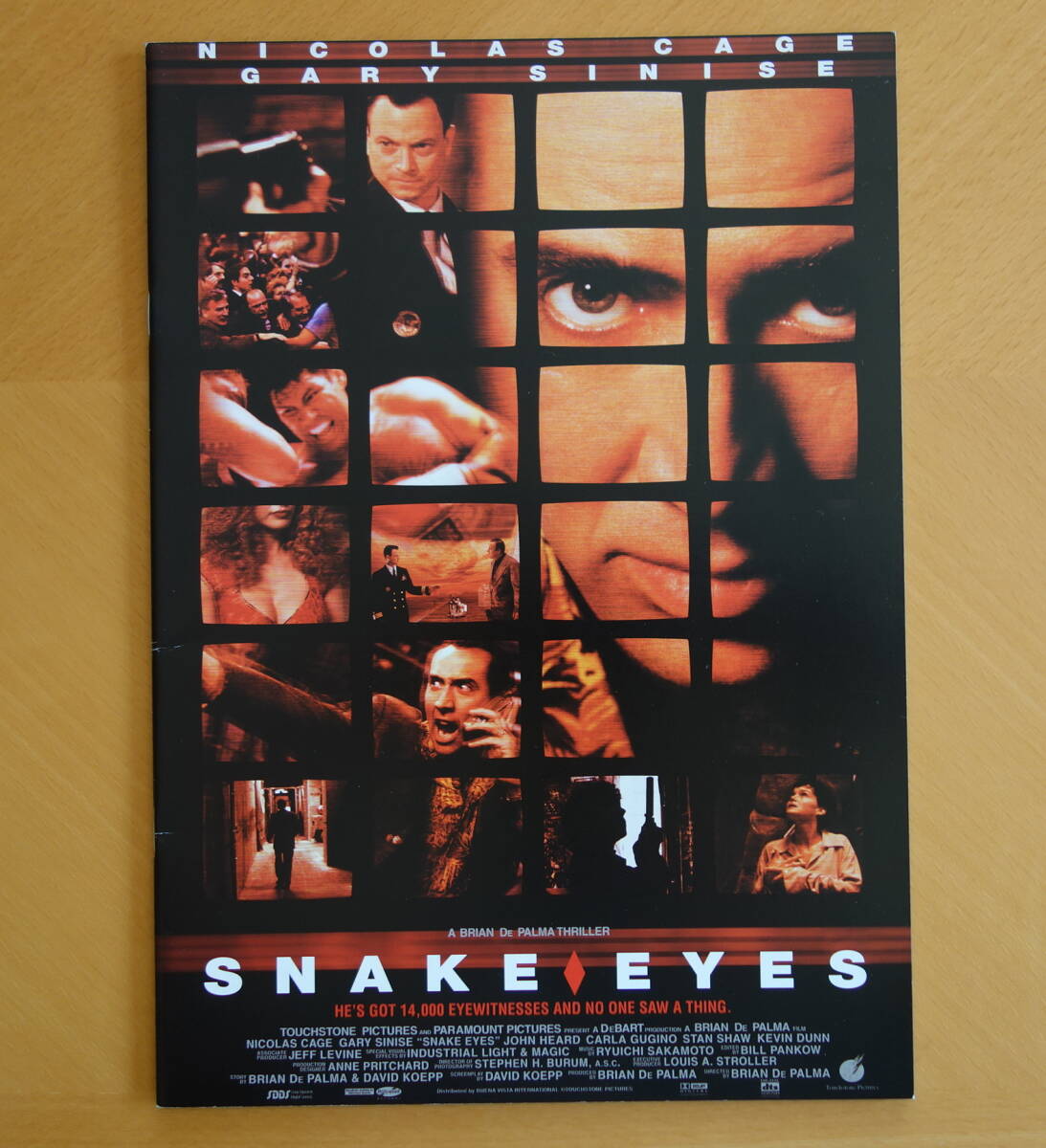 【映画パンフ】スネーク・アイズ◆ニコラス・ケイジ◆ゲイリー・シニーズ◆ジョン・ハード◆カーラ・グギーノ◆ブライアン・デ・パルマ拍卖