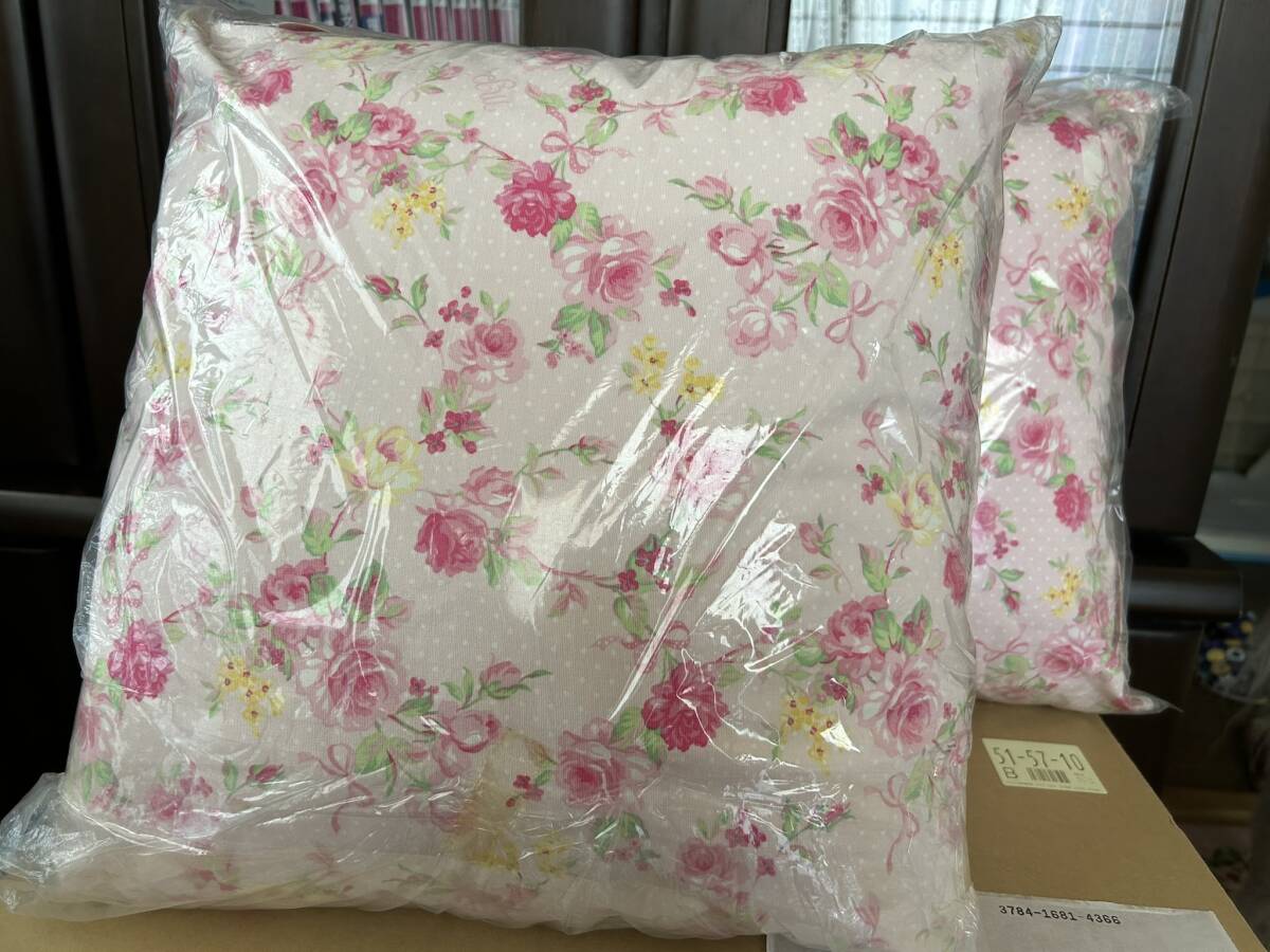 MP メゾピアノ クッション 45×45 1個 タグ付き未使用品 ピンク拍卖