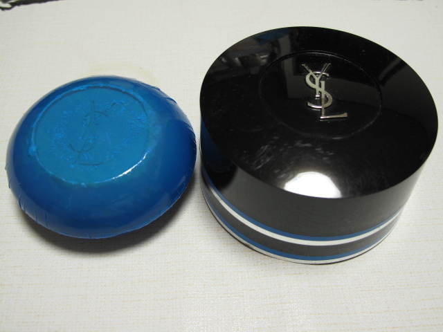 新品 イヴサンローラン リヴゴーシュ ソープ 石鹸 105g ケース 容器拍卖