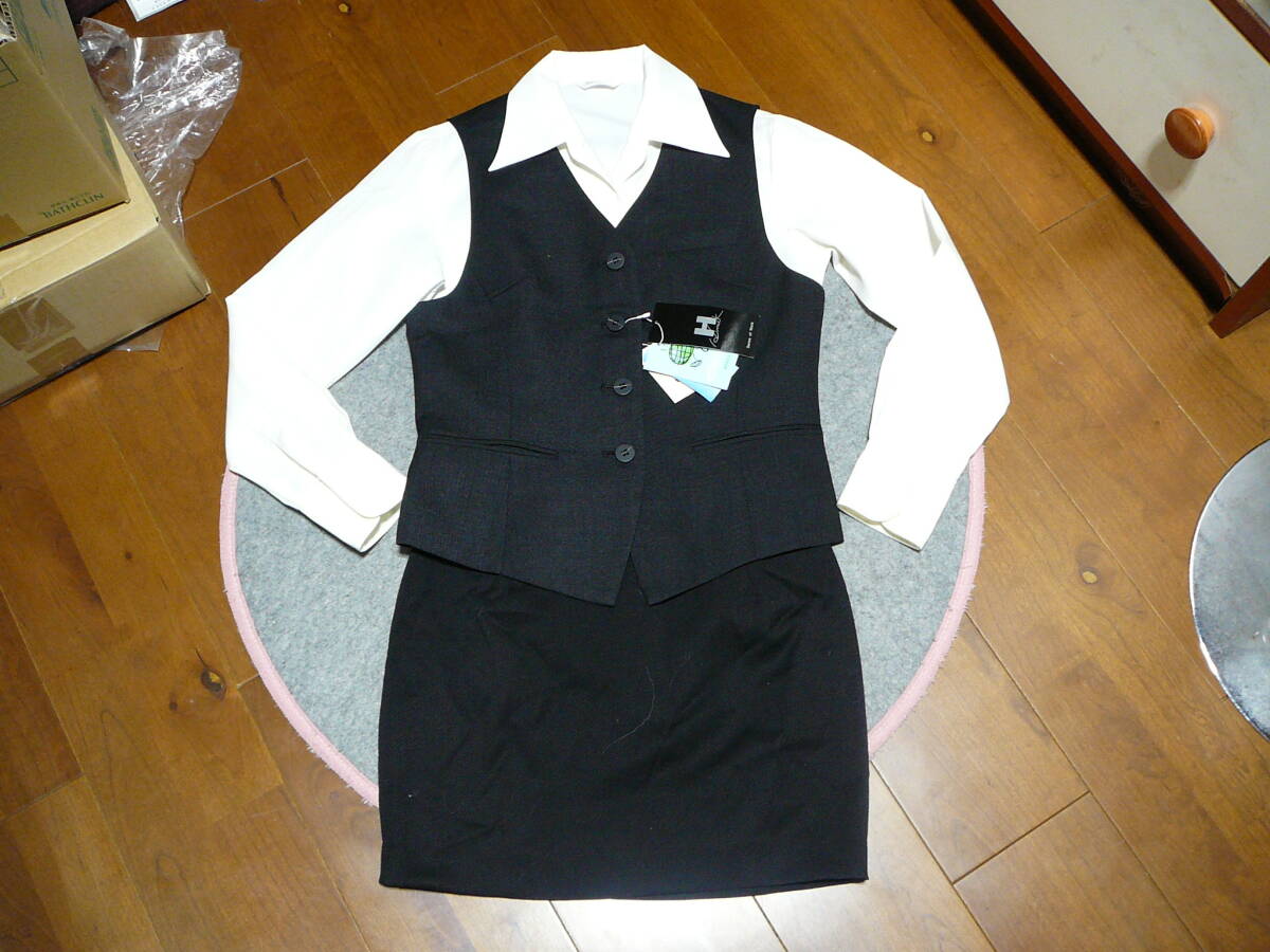 ●送料230円● ベストと超ミニスカートの2点 コスプレ衣装 OL制服 マイクロミニ タグ付き未使用品拍卖