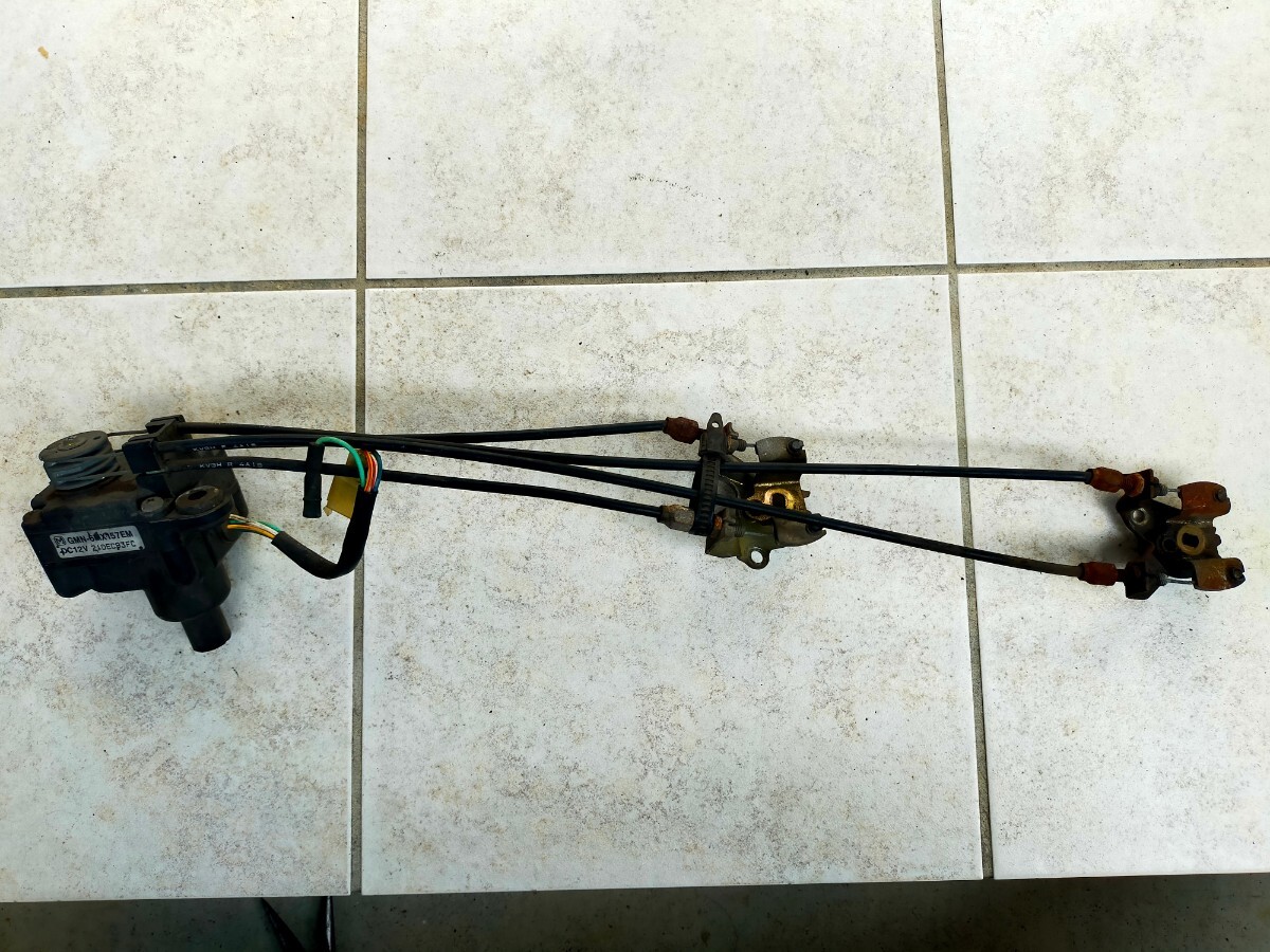 NSR250R MC28 RCサーボセット拍卖