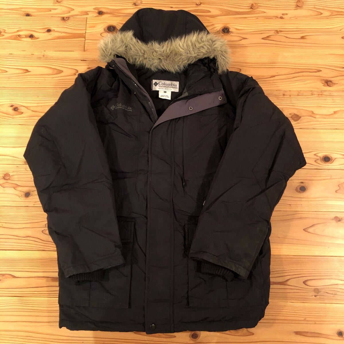 Colombia マクマードタイプ ダウンジャケット L拍卖