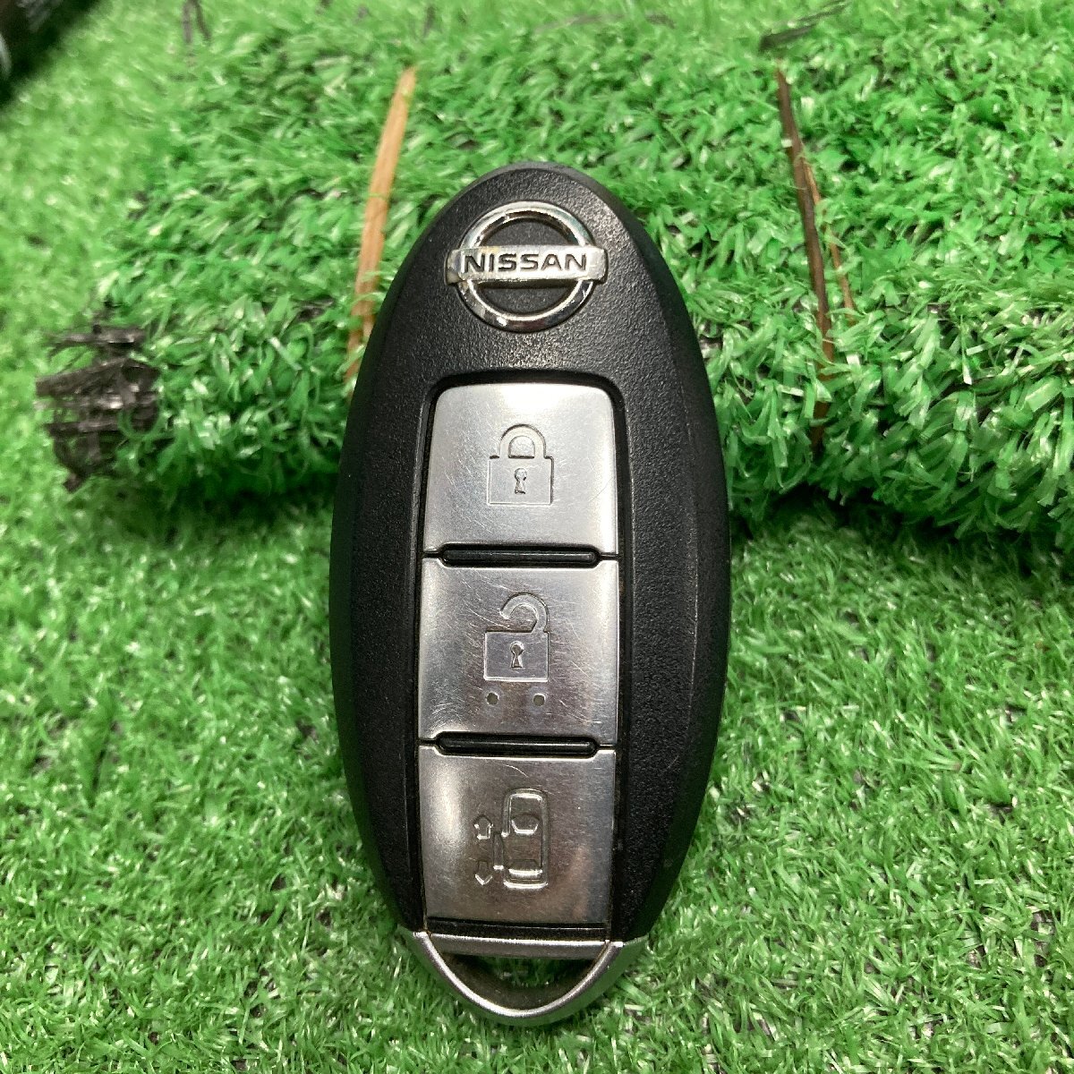 ♪♪セレナ NC25 キーレス スマートキー 片側スライド (W5895)♪♪拍卖