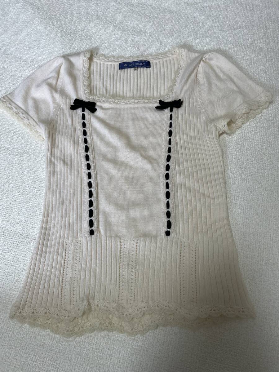 エムズグレイシー【新品 未使用品 試着のみ】M'S GRACY ニット セーター 38 アイボリーホワイト モヘヤ混 ウール 秋冬 半袖 リボン刺繍qkq拍卖