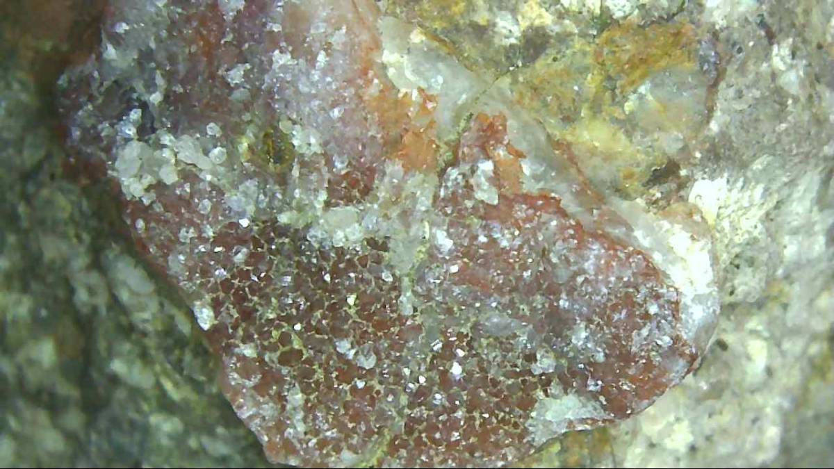 栃木県万珠鉱山産【ざらめ水晶】拍卖