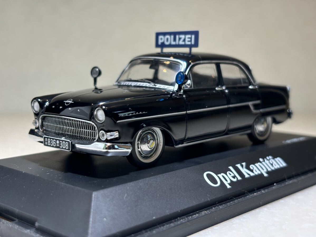 1/43 「オペル カピテーン POLIZEI」 ブラック シュコー リミテッドエディション Art.-Nr.02634拍卖