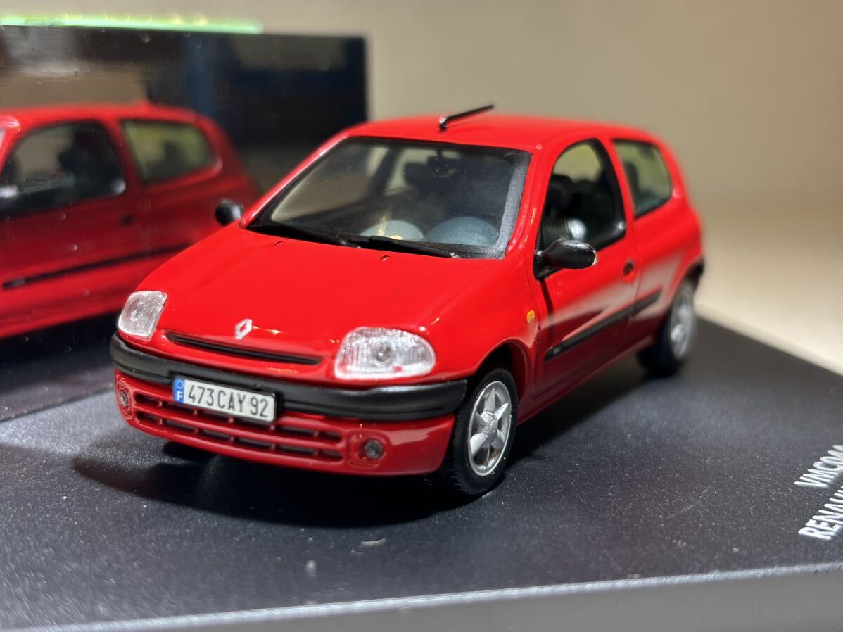 1/43「ルノー クリオ 1.6 16V」1999 レッド VITESSE製 VMC044 (日本名 ルノー ルーテシア)拍卖