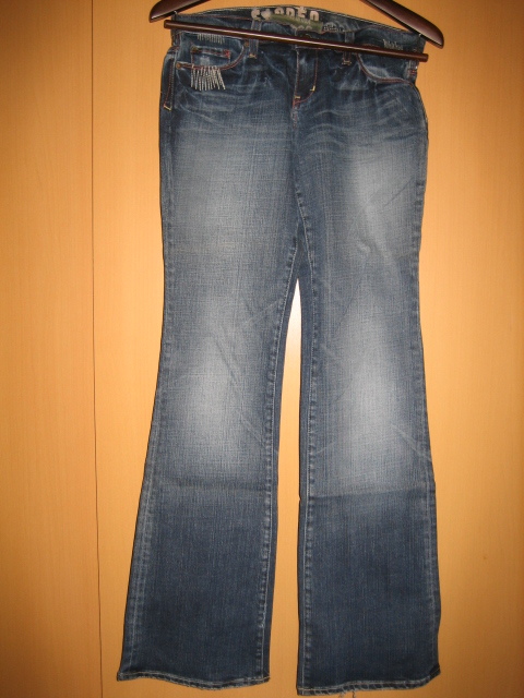 ★ ☆USED保管品☆ SACRED BLUE ジーンズ ブーツカット ダメージ加工 26 デニム ボトムス ブルーカルト ★拍卖