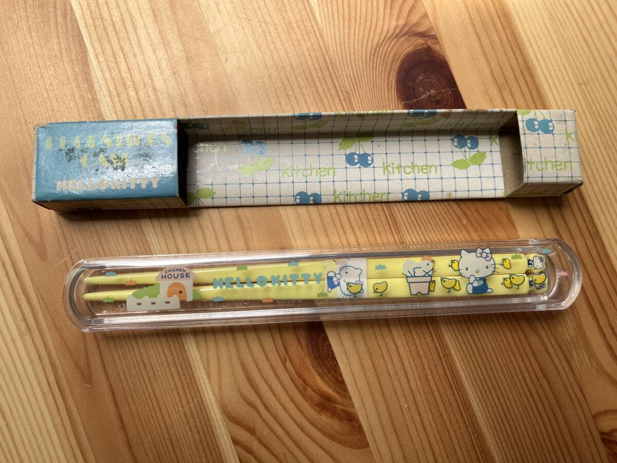 レトロ76's サンリオ HELLO KITTY CHOPSTICKS CASE ケース付箸拍卖
