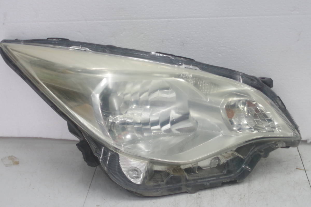 スバル トレジア NCP120 ヘッドライト 右拍卖