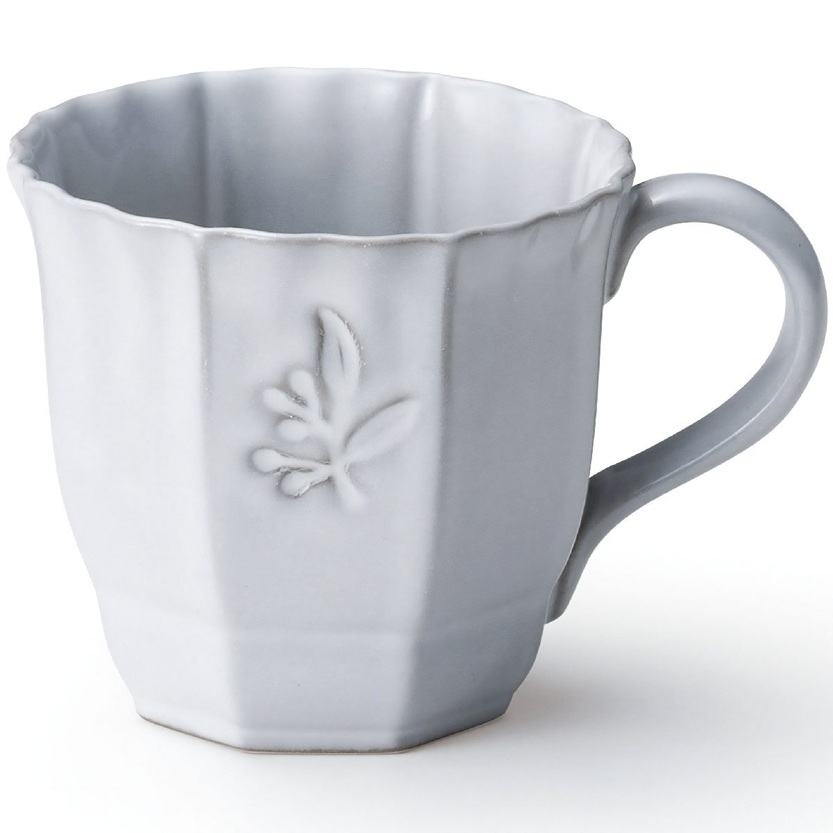 オリーヴのレリーフが美しいアンティーク調のマグカップ 直径9×高さ8.4cm 300ml 白 瀬戸焼 電子レンジ対応 食洗機対応 気軽に使える 便利拍卖