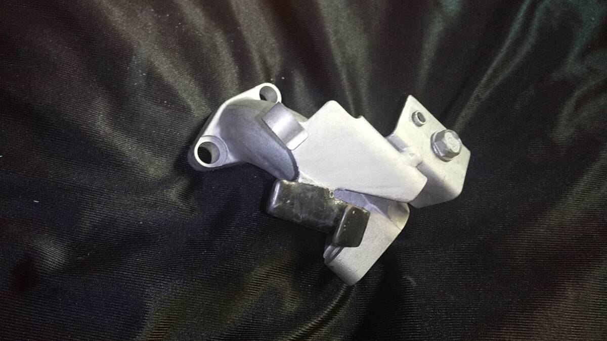 ホンダ純正 C50 スーパーカブ マニホールド 取付キャブ側取付穴拡大9.5mm拍卖