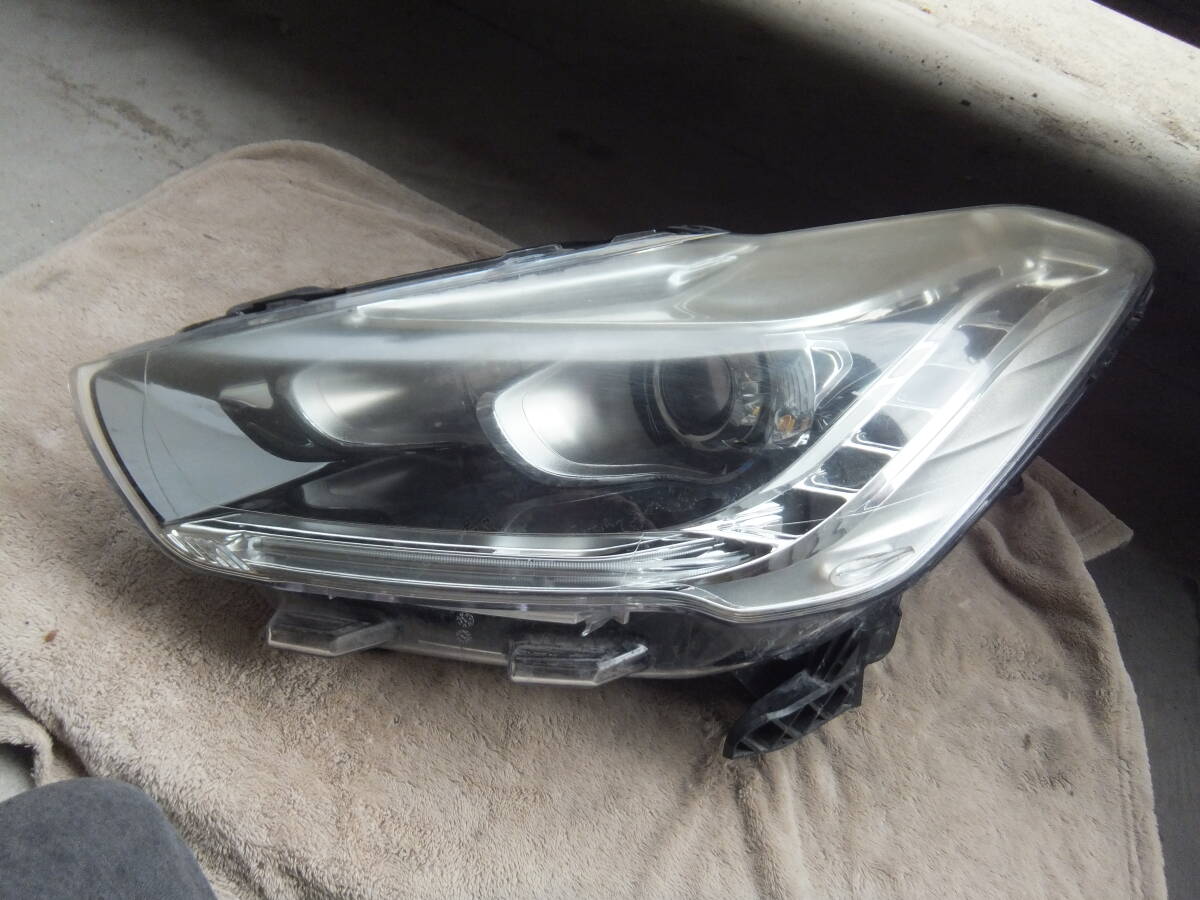 (シトロエン DS5) 左 ヘッドライト 98060 936 80-00 (B85F02) ホワイトメロディ拍卖