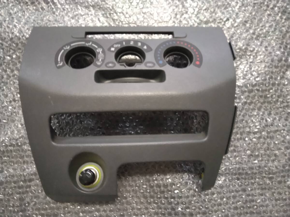 ダイハツ タント L350S 純正 エアコンスイッチパネル① パネルカバー カバー拍卖