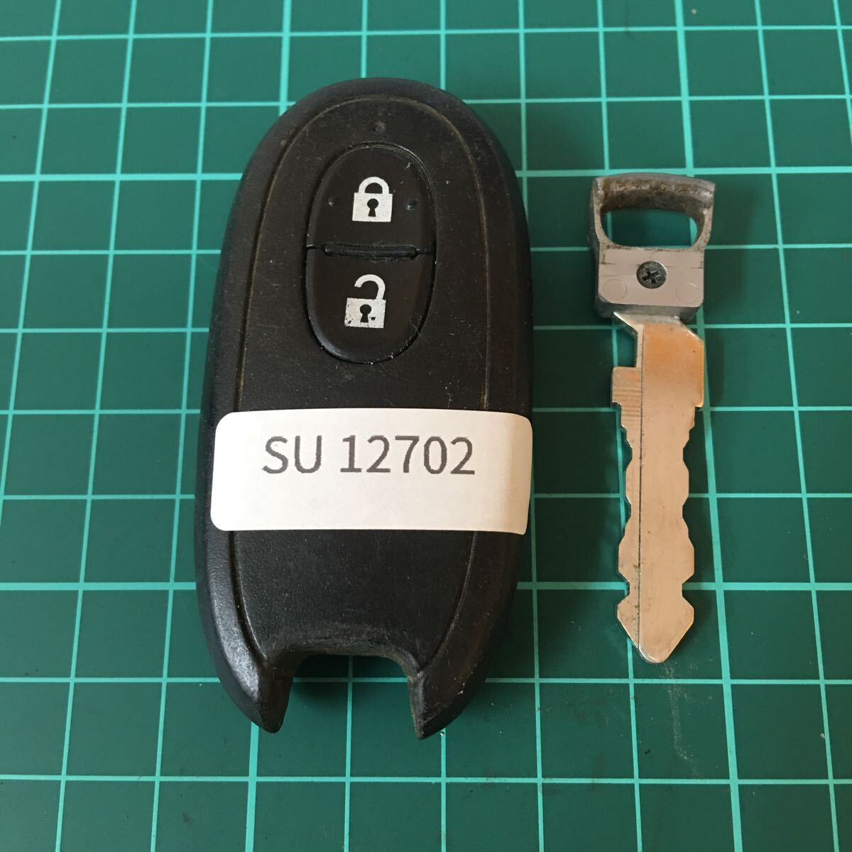 SU12702 点灯無 スズキ 純正 007YUUL0212 HE22S ラパン スピアーノ アルト等 2ボタン スマートキー キーレス リモコン拍卖