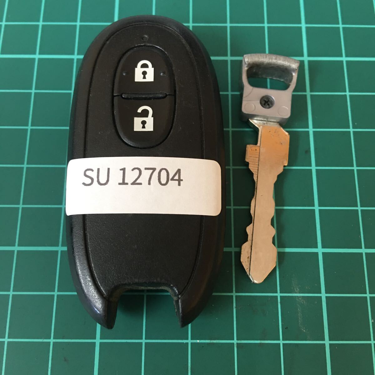 SU12704 点灯無 スズキ 純正 007YUUL0212 HE22S ラパン スピアーノ アルト等 2ボタン スマートキー キーレス リモコン拍卖
