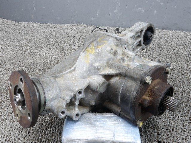 8133 ダイハツ ハイゼット S211P フロントデフ (N4-3)拍卖