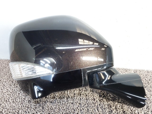8164 ニッサン エルグランド ハイウェイスター TE52 サイドミラー右 ドアミラー右 カメラ付 GAE拍卖