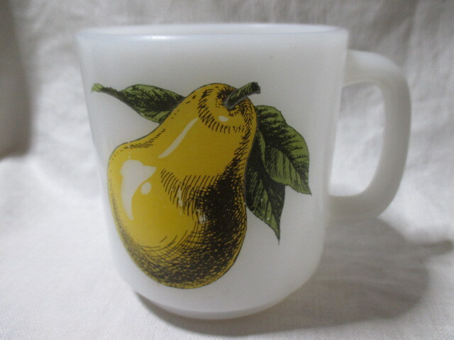 即決★USA ビンテージ グラスベイク社 ミルクガラス製 マグカップ/洋梨 Pear拍卖