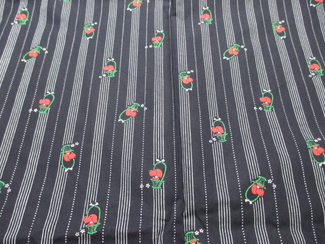 即決★USA Vintage ヴィンテージ ビンテージ 生地☆バスケットに入った赤い犬 ストライプ 花柄/90×240拍卖