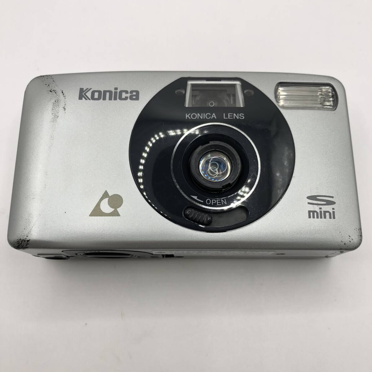 ★カバー付き、通電確認【Konica】S mini フィルムカメラ シルバー コニカ拍卖