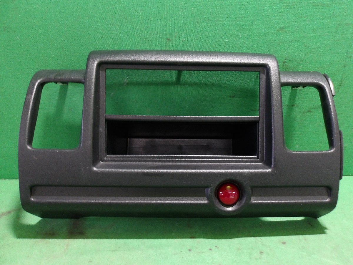 【C】日産 NV100クリッパー U72V/U71V 純正 オーディオパネル 横18.1cm×縦10.5cm 8002A968ZZ拍卖