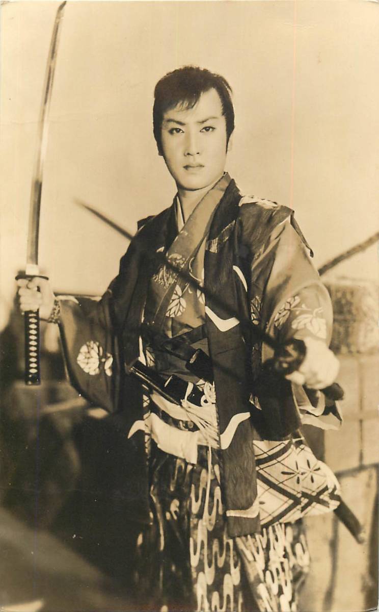 p38083『萬屋錦之介/中村錦之助』ブロマイド 錦ちゃん 小川 錦一 播磨屋 有馬稲子 淡路恵子 新諸国物語 子連れ狼拍卖