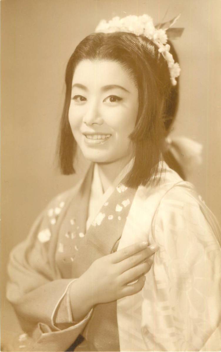 p37937『美空ひばり』ブロマイド 加藤和枝 喜美枝 かとう哲也 加藤和也 真赤な太陽 リンゴ追分 東京キッド拍卖