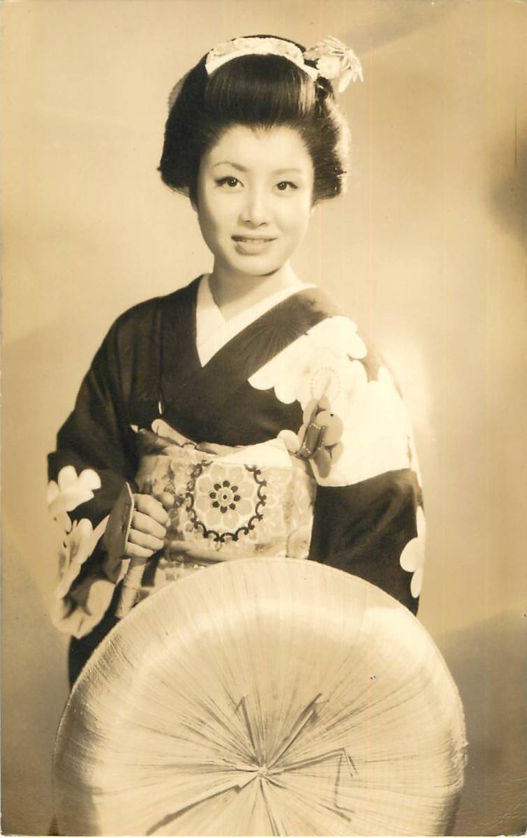 p37931『美空ひばり』ブロマイド 加藤和枝 喜美枝 かとう哲也 加藤和也 真赤な太陽 リンゴ追分 東京キッド拍卖