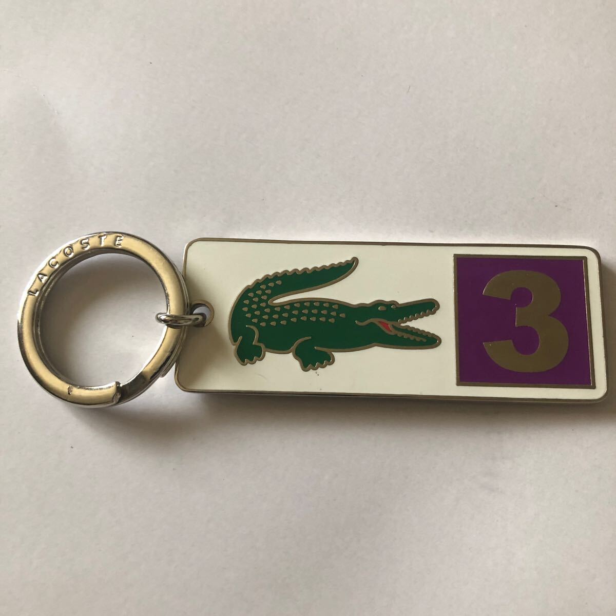激レア希少品 LACOSTE ラコステ 3 番 金属プレート キーリング キーホルダー 入手困難品拍卖