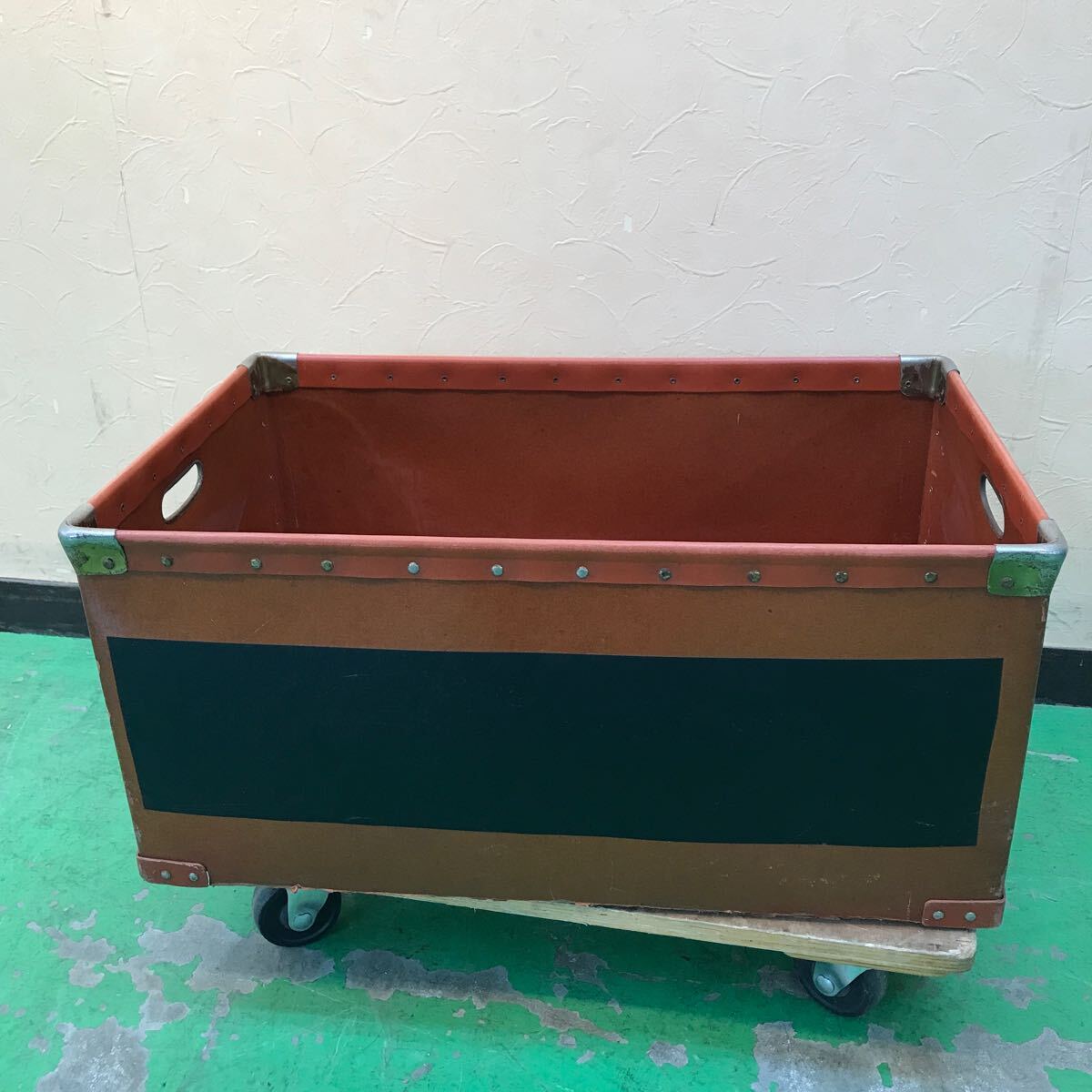 ボテ箱 アンティーク レトロ 当時物 古道具 軽くて丈夫 長方形 現状品 拍卖