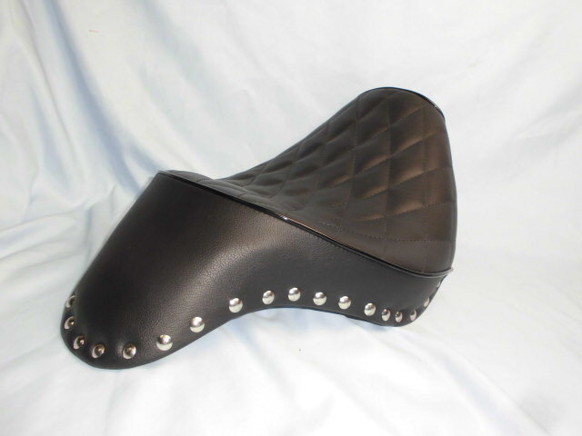 ■マグナ50 カスタムシート 純正ベース ダイヤ柄 鋲打ち カスタムシート AC-13 MAGNA FIFTY マグナ フィティー拍卖