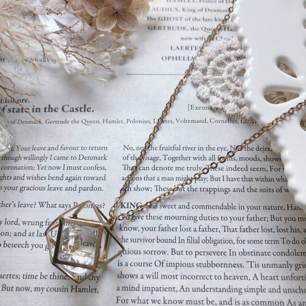 ヴィンテージネックレス 幾何学 クリスタル ゴールドカラー 軽量☆japan Vintage jewelry accessories k0450拍卖