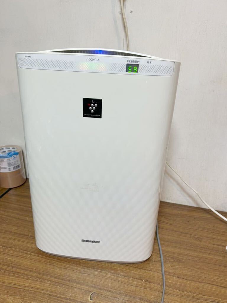 シャープ KC-Y45-Wプラズマクラスターイオン搭載 加湿空気清浄機(加湿・空清13畳まで 空清21畳まで)ホワイト系 抗アレル物質・抗ウイルス拍卖