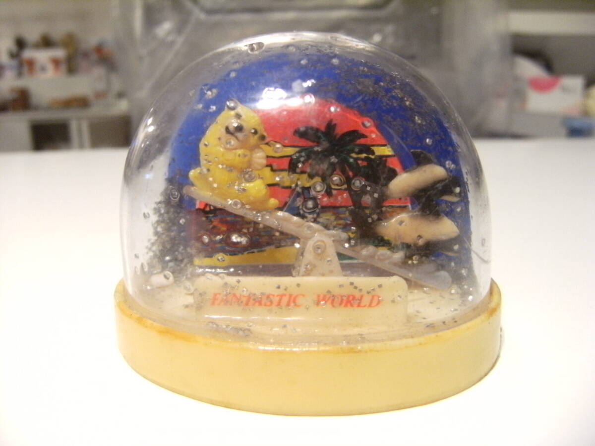 廃番★昭和レトロ★80年代★当時物 観光 記念品 おみやげ 世界遺産 FANTASTIC WORLD 南国 ハワイ グアム スノードーム★シロクマ イルカ 海拍卖