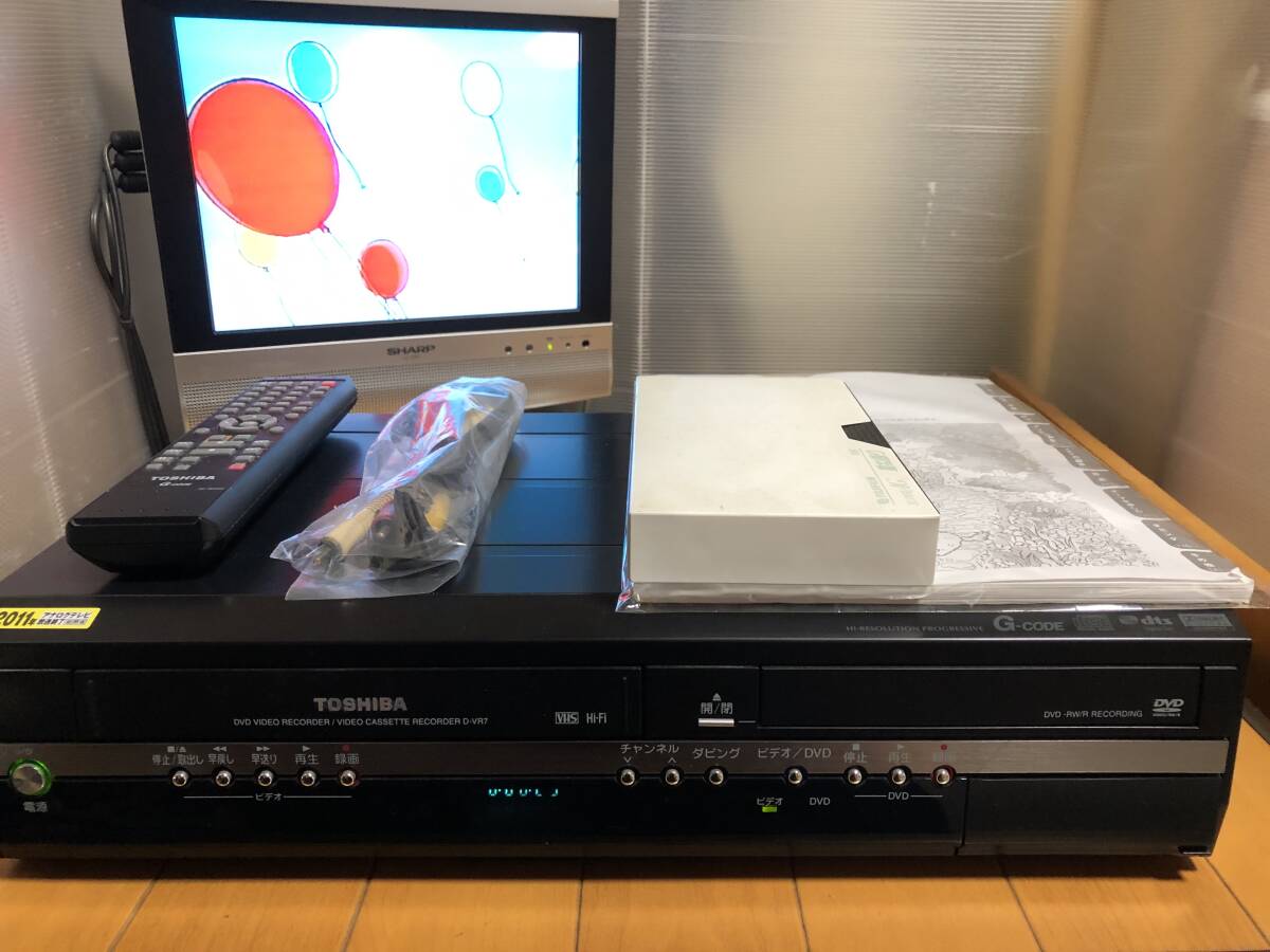 東芝DVD・VHSビデオデッキD-VR7拍卖
