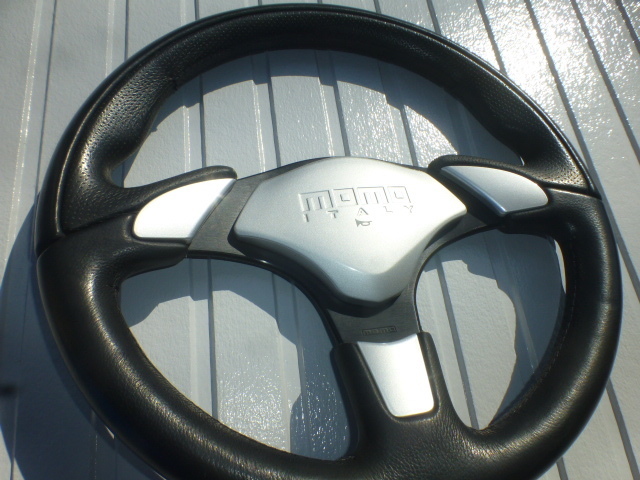 【美品!】モモ X-アピオン レザー ステアリング 当時物 AE86 レビン R32 R33 GT-R S13 シルビア FC3S FD3S EG6 北米 USDM JDM コンパクト拍卖