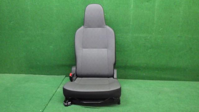 ハイゼット EBD-S331V アシスタント シート 助手席 W19拍卖