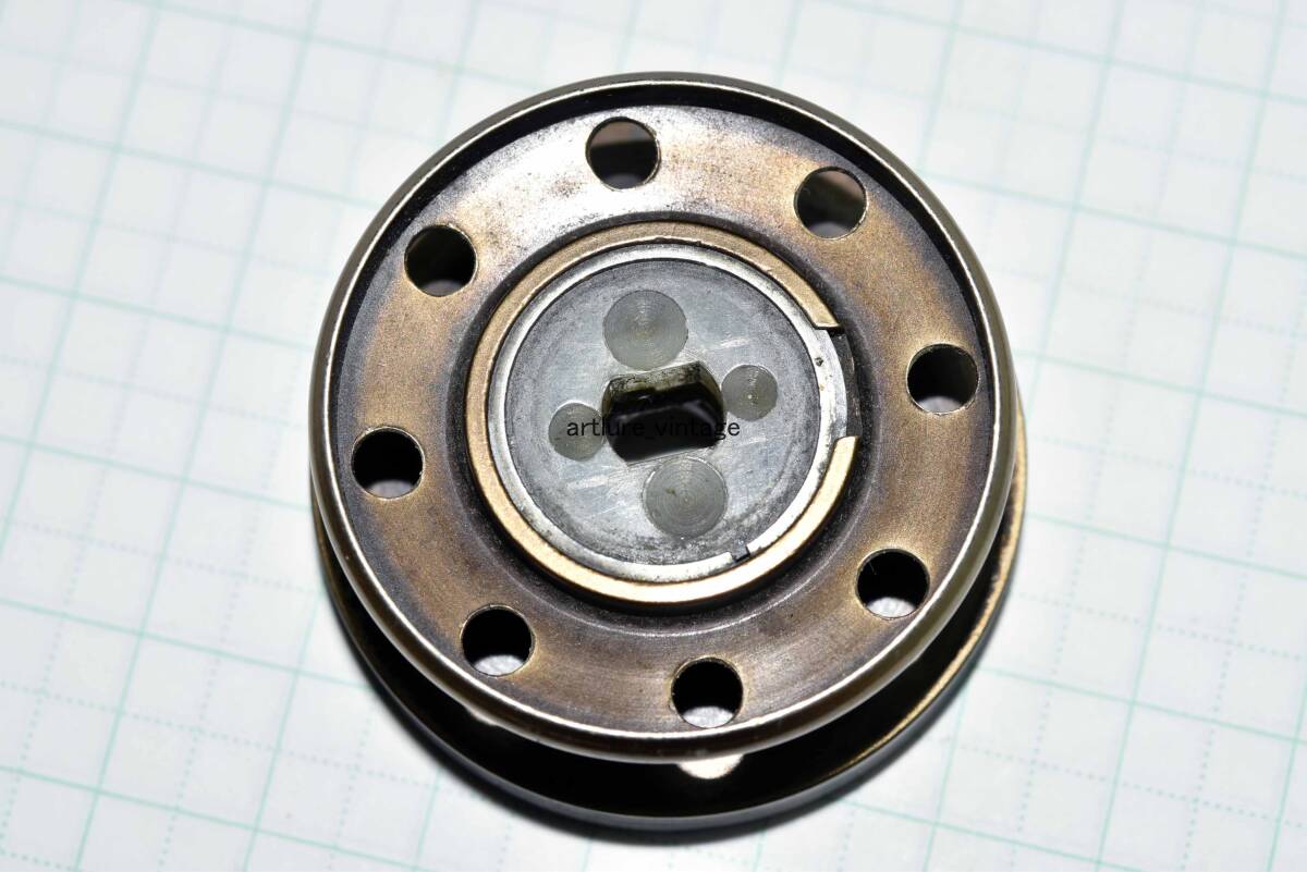 VINTAGE SMALL SPOOL UNKNOWN MAKER ( Y1408-191 )ORIGINAL PARTS 純正パーツ 拍卖