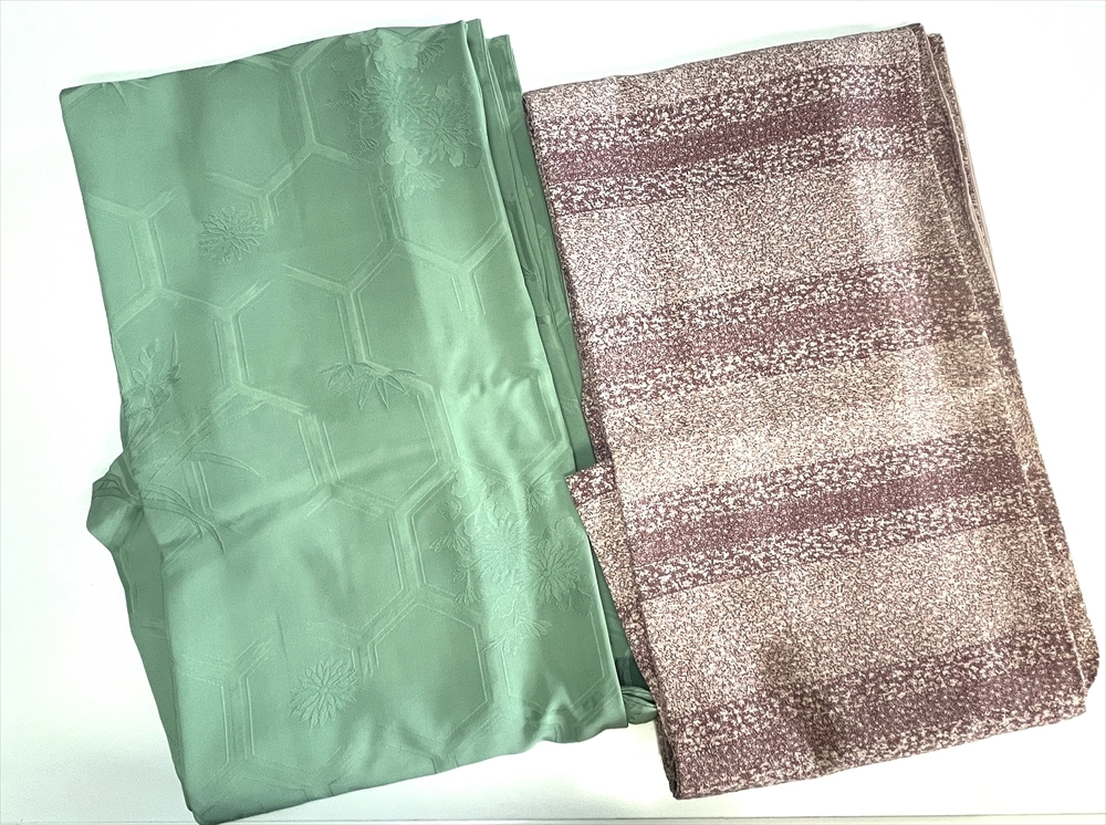 花とら●リサイクル着物 色無地 小紋 2枚まとめて 着用可能 灰紫たたき 破れ亀甲 菊 笹 240603拍卖